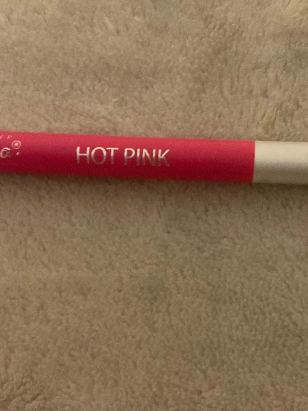 Bright Pink Lip Liner Pencil - Defining Pink Shade